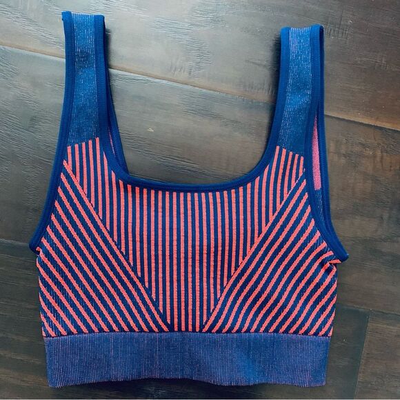 RARE Fabletics Pacific Blue/Hot Orange Ribbed Seamless Low Impact Sports Bra XS - Picture 5 of 8